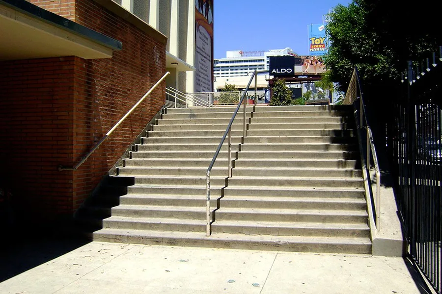 Hollywood High 16